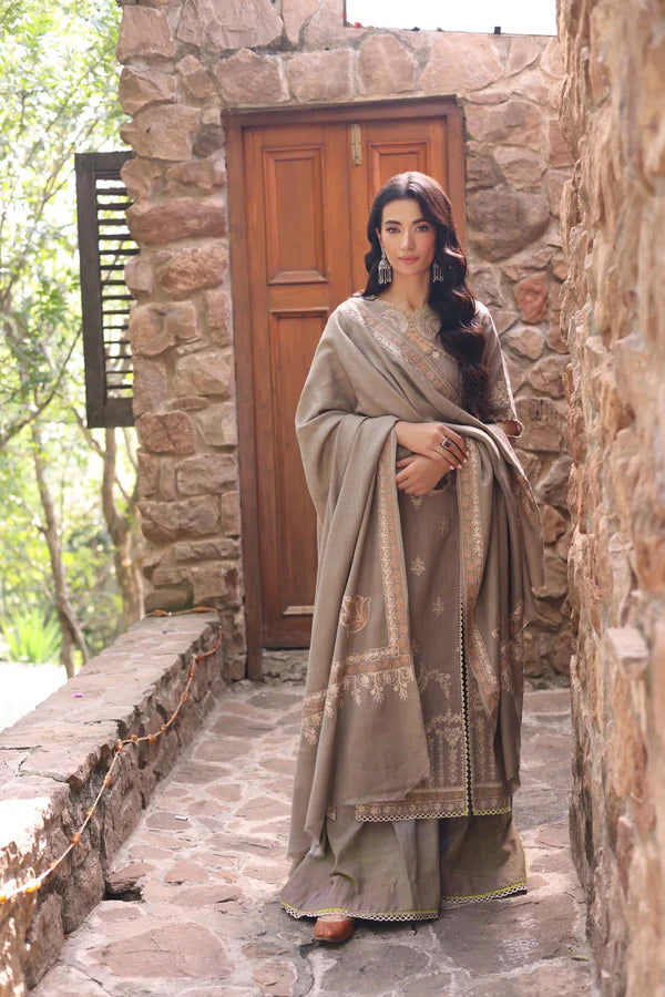 NOOR BY SADIA ASAD Winter Shawls-D7