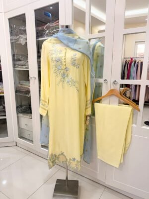 BRANDS GALLERIA EXCLUSIVE THREE PIECE PURE TUSSEL SILK DRESS