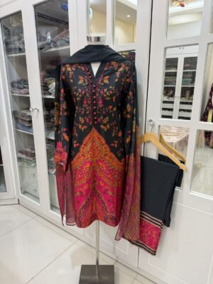BRANDS GALLERIA EXCLUSIVE STITCHED SILK COLLECTION