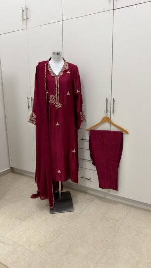 BRANDS GALLERIA EXCLUSIVE STITCHED SHEESHA SILK COLLECTION